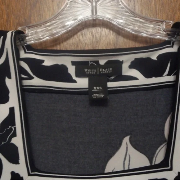 WHBM square neck dark floral print tunic dress bell sleeves - Picture 2 of 3